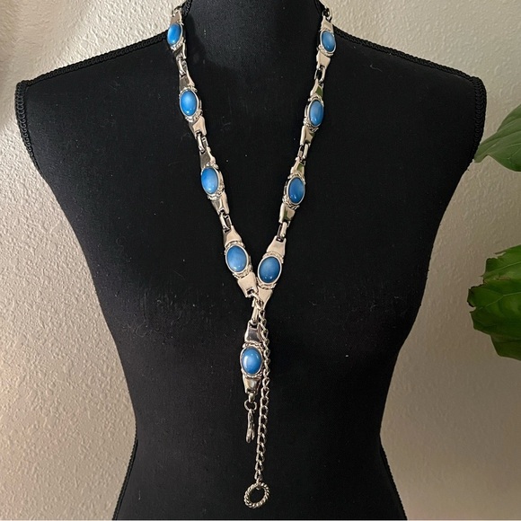 ESCADA Women’s Silver Tone Iridescent Blue Stone Chain Link Belt Made in Spain E main image 15